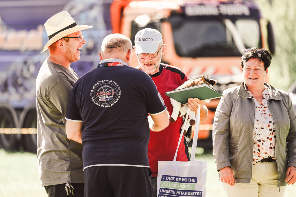 DSC_1250 | Pferde- und Turnierfotografie in Westsachsen. Pferdeportraits, Auftragszeichnungen und intuitive Kunst.