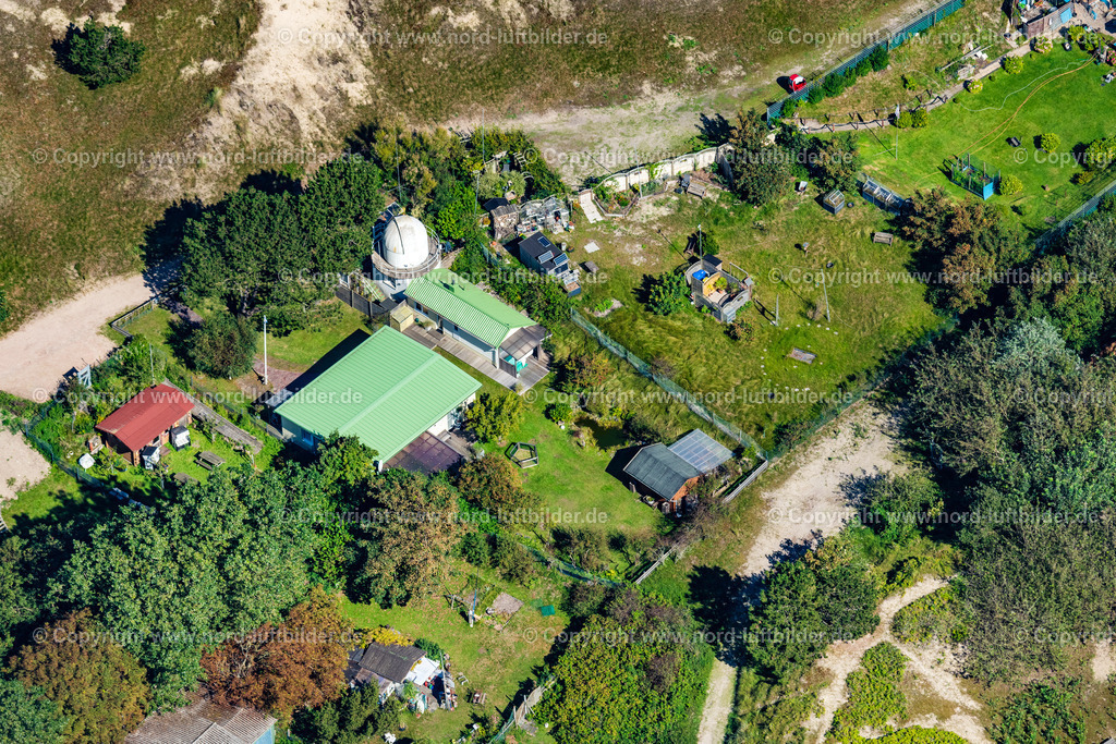 Norderney_Sternwarte_Norderney_ELS_7723050923 | NORDERNEY 05.09.2023 Sternwarte Kuppelbau- Gebäudekomplex " Sternwarte Norderney " auf der Insel Norderney im Bundesland Niedersachsen, Deutschlandand. // Observatory and planetarium - domed building complex " Sternwarte Norderney " in Norderney in the state Lower Saxony, Germany. Foto: Martin Elsen