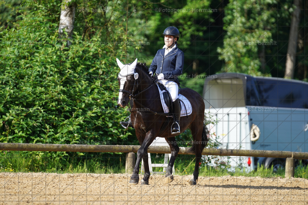 20240706-FAH04453 | Grafing Turnierfotos, Reitverein Ebersberg, Turnierfotografen Bayern, reitsportbilder, Pferdefotograf, reitsportfotograf, Sportbilder, Reitsportfotografie, Fotoagentur Herrmann, Turnierfotograf