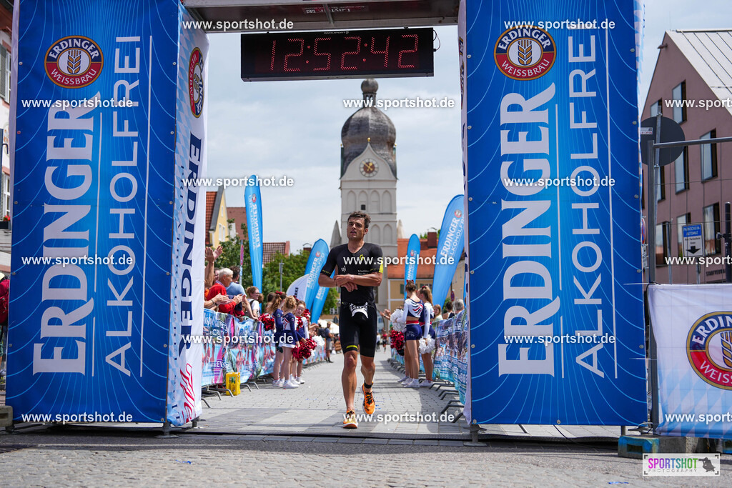 DSC03321 | Stadttriathlon Erding 2025. #yourpictrs #sportshot_your_pictrs @Sportshotphotography #stadttriathlonerding Copyright: www.sportshot.de