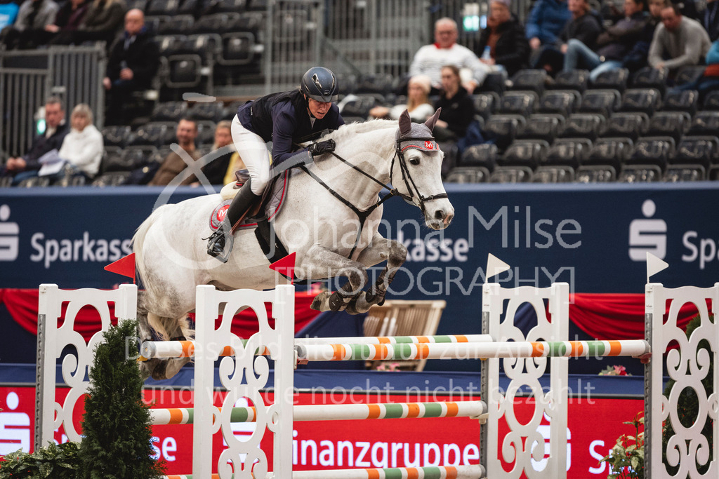 240118_Leipzig_CSI5-121 | Deine schönsten Turniermomente als professionelle Fotos! Entdecke hochwertige Pferdesport-Fotografie im Online-Shop. Jetzt Fotos finden & bestellen!