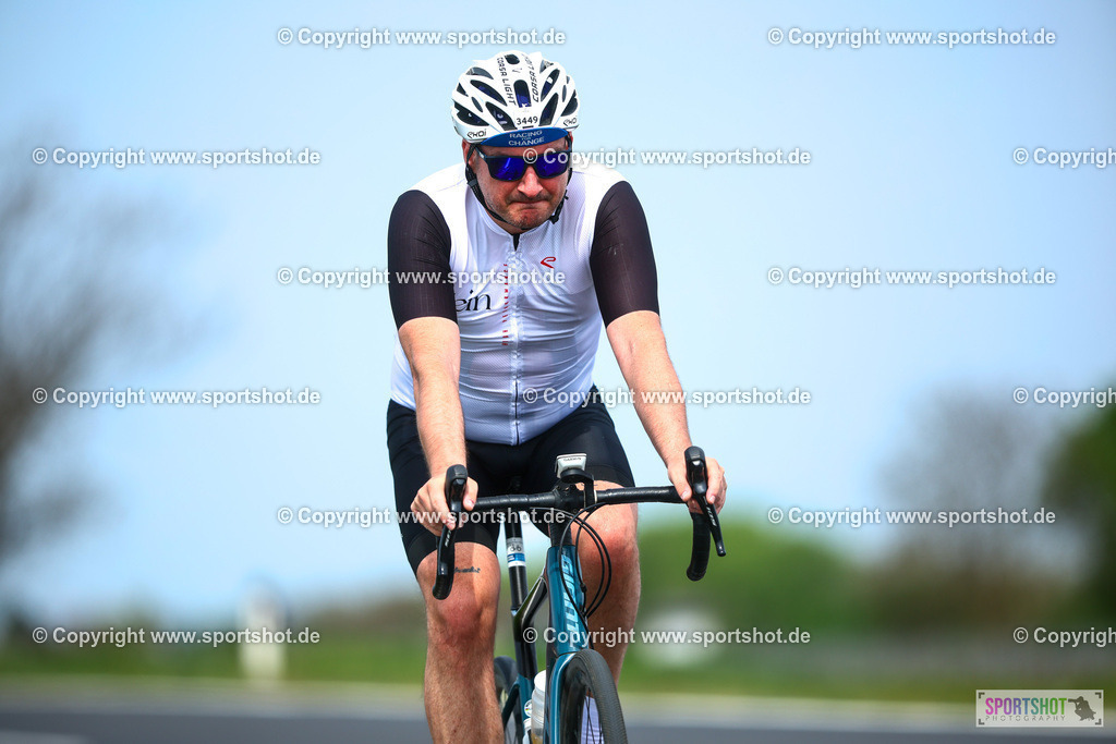 724_TRA56872 | Neusiedlersee Radmarathon 2026@sportshot_your_pictrs #yourpictures#roadtowm2029 #nrm #neusiedlerseeradmarathon #neusiedlersee #neusiedlerseetourismus #burgenland #mörbisch #nrm26 #burgenlandtourismus #voglundco #poweredbyburgenlandtourismus #radsport #rad #marathon #ucigranfondo #visitburgenland #ucigranfondoworldseries