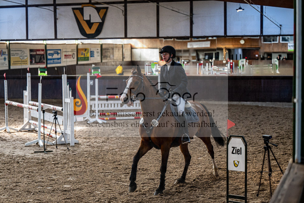 20240308-DOS_3036 | Entdecke hochwertige Reitturnierfotos von Foto Oger. Professionell, emotional und authentisch – jetzt Lieblingsmomente im Shop bestellen.Deutschlandweite Turnierfotografie. - Realisiert mit Pictrs.com