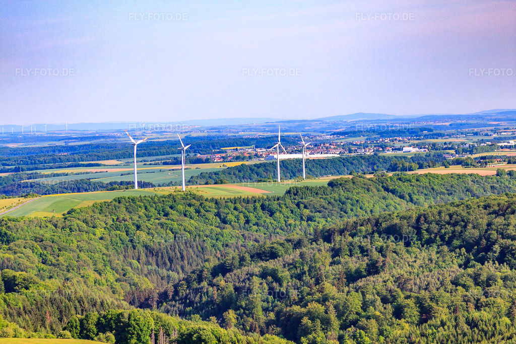 Luftbild: Windpark Gerstfeld Hohe in Vinningen im Bundesland Rheinland-Pfalz in Deutschland. Foto: IMG_40928(40835).jpg vom 08.05.2011 durch Werner Riehm/FLY-FOTO.de