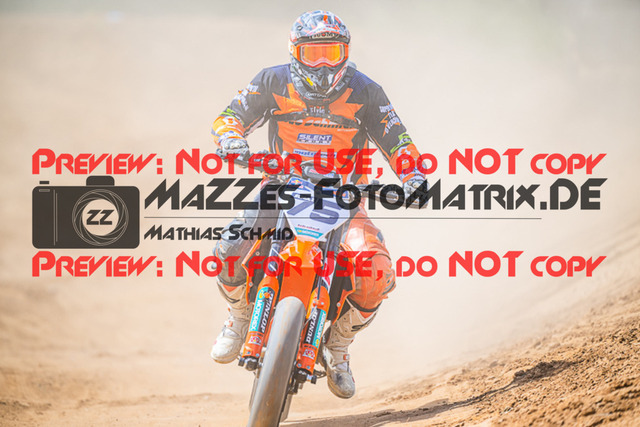 MaZZes_FotoMatrix_220528_9094 | Fotograf Mathias Schmid
Sportfotograf,
Eventfotograf,
Hochzeitsfotograf,
Portraitfotograf