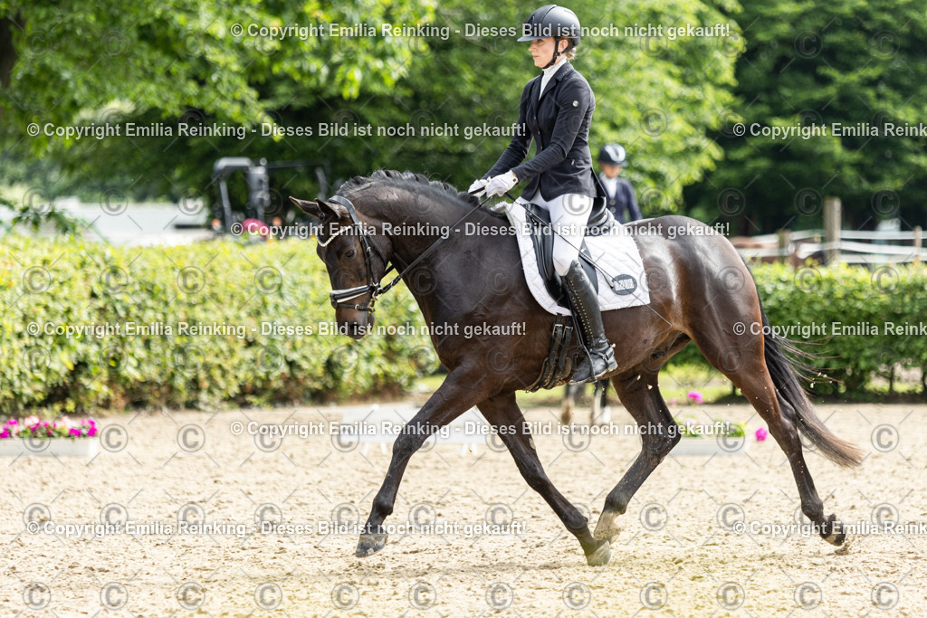 CL5A5792 | Emilia Reinking Fotografie - Realisiert mit Pictrs.com