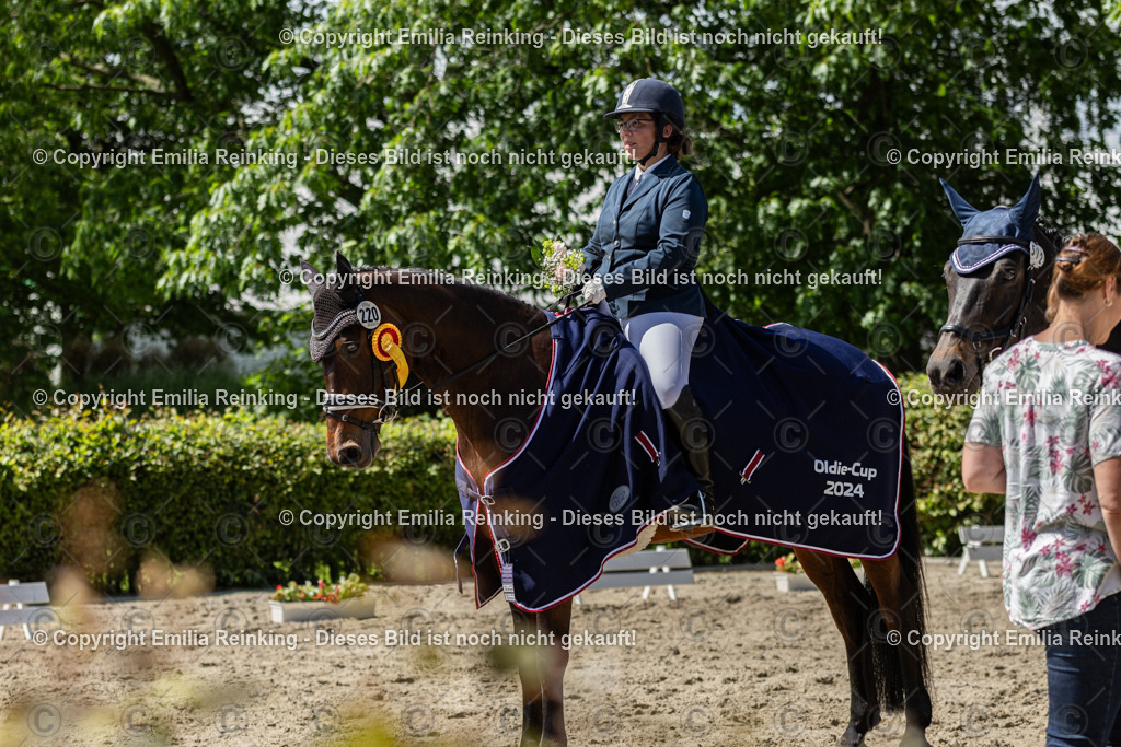 CL5A0459 | Emilia Reinking Fotografie - Realisiert mit Pictrs.com