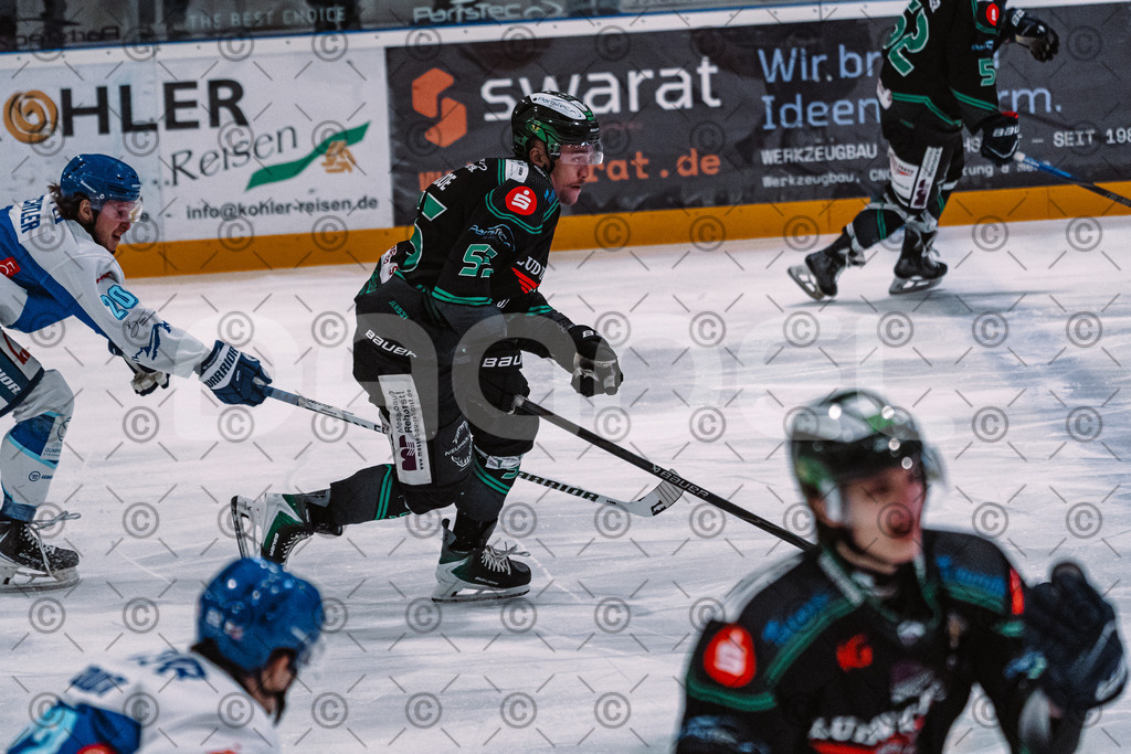 Alligators_vs_Riessersee_03_02_2026-04 | Höchstadt Alligators Fotogalerie: Eishockey-Action aus Franken. Professionelle Spielfotos, Portraits & Stadionbilder zum Download. Jetzt entdecken! - Realisiert mit Pictrs.com