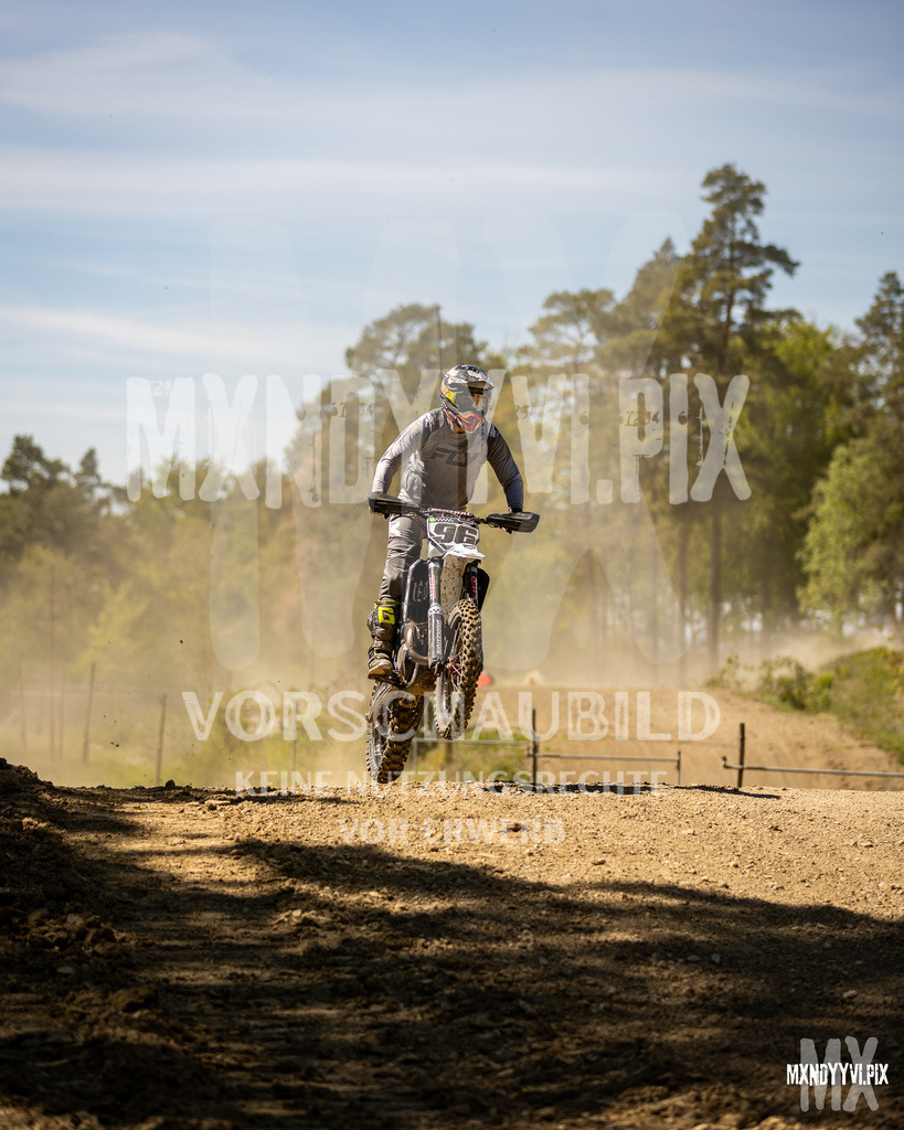 866A5126 | mxndyyvipix