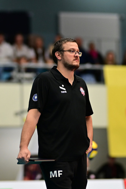 Volleyball I Frauen I Saison 2025-2026 I Bundesliga I 5. Spieltag I ETV Hamburger Volksbank Volleys - Dresdner SC I 07205 | Der Sportfotograf. - Realisiert mit Pictrs.com