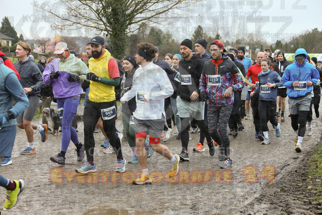 241208_0927_EX1_3841 | Sportfotografie im Rhein-Sieg Kreis, Köln, Bonn, NRW, Rheinland Pfalz, Hessen, etc. Unser Tätigkeitsfeld umfasst den Laufsport vom Volkslauf über den Marathon, Duathlon, Triathon bis zum Ultralauf wie Kölnpfad Ultra oder Schindertrail.
