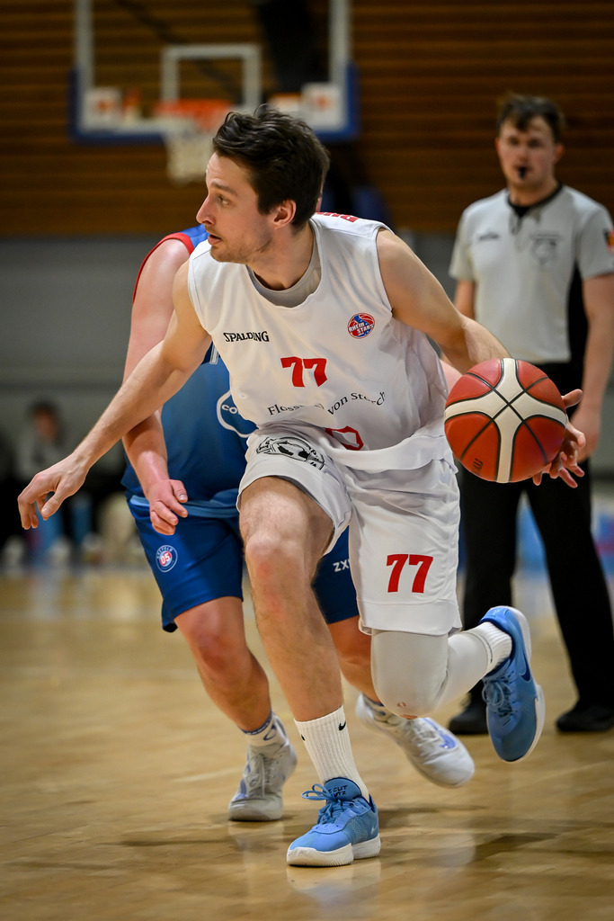 gml_083 | Fotos von Basketballspielen aus dem Raum NRW fotografiert von Gero Mueller-Laschet und Daniel Schaefer - Realisiert mit Pictrs.com