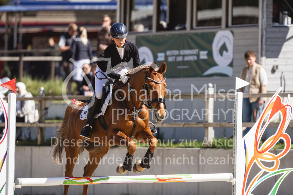 260425_Spenge_3_Stil-WB-327 | Deine schönsten Turniermomente als professionelle Fotos! Entdecke hochwertige Pferdesport-Fotografie im Online-Shop. Jetzt Fotos finden & bestellen!
