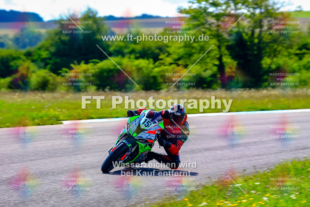 015-5675 | Hier findet Ihr Bilder von Touristenfahrten auf der Nürburgring Nordschleife oder von anderen Veranstaltungen die ich besucht habe. Viel Spass beim Durch Schauen 