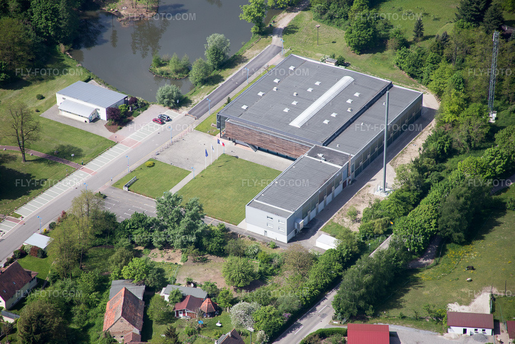 Aerial view: Border in Lauterbourg in the state Bas-Rhin, France.Photo: IMG_078612.jpg taken on 05/08/2015 by Werner Riehm/FLY-FOTO.comResolution of the original: 5472 x 3648 px
