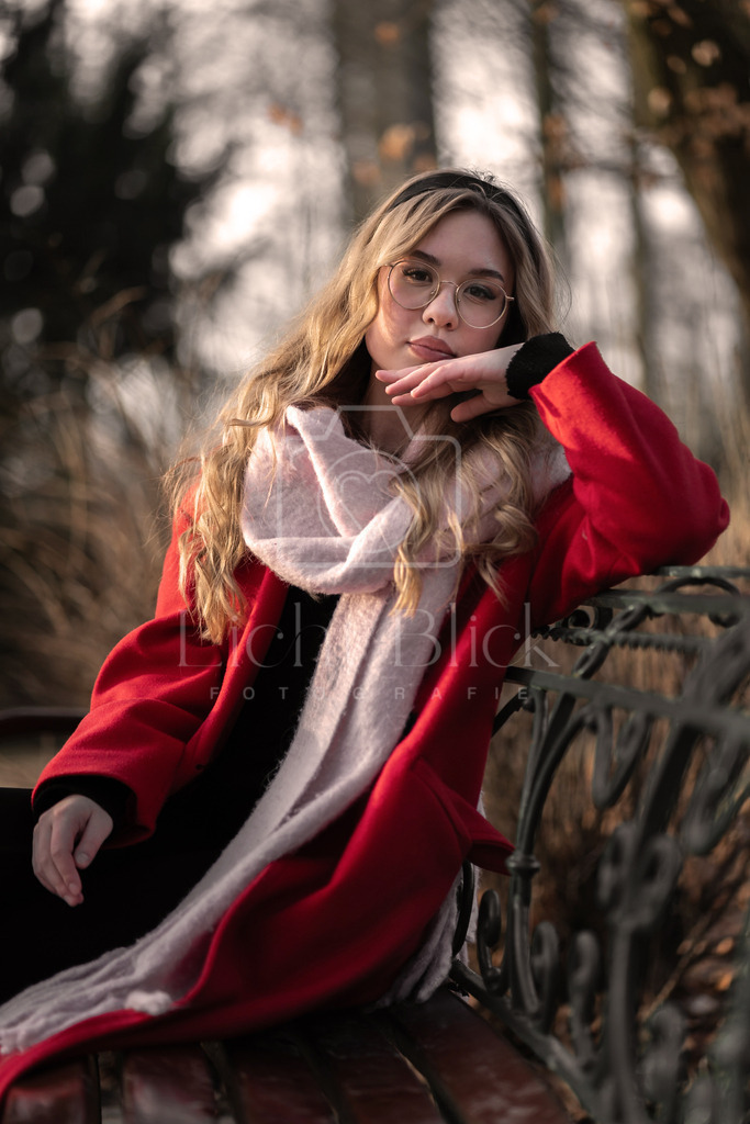 _7M34837 Kopie | <licht-blick-fotografie><shooting><portraitshooting><tiershooting><landschaftsbilder><shootingbuchen><buchen><fotografbremen> <fotograf niedersachsen><fotografin Bremen und niedersachsen><carshooting><automobilfotografie><auto> - Realisiert mit Pictrs.com