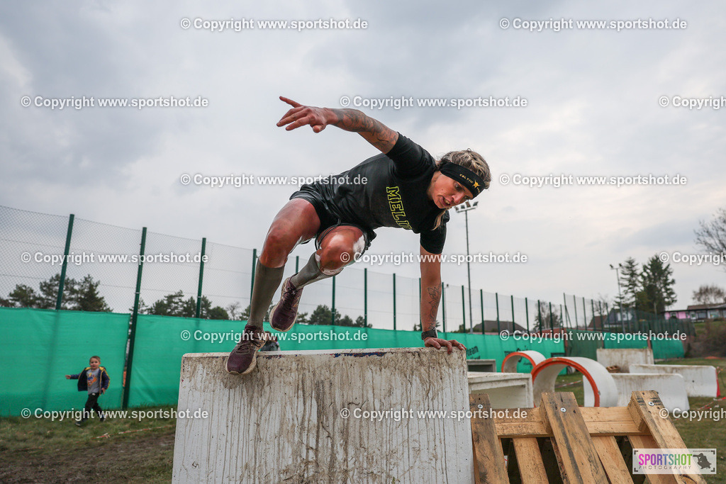LUR_5664 | Celtic Warrior Dirth Run #celticwarriordirtrun #ocr #kidsrace #celtinis #sprint #wallhalla #dirtrun #donnerskirchen#celticwarriordirtruniscoming #celticwarrior #allout #battle #endurance #ultra #celticwarriorultra #yourpictrs #sportshot_your_pictrs