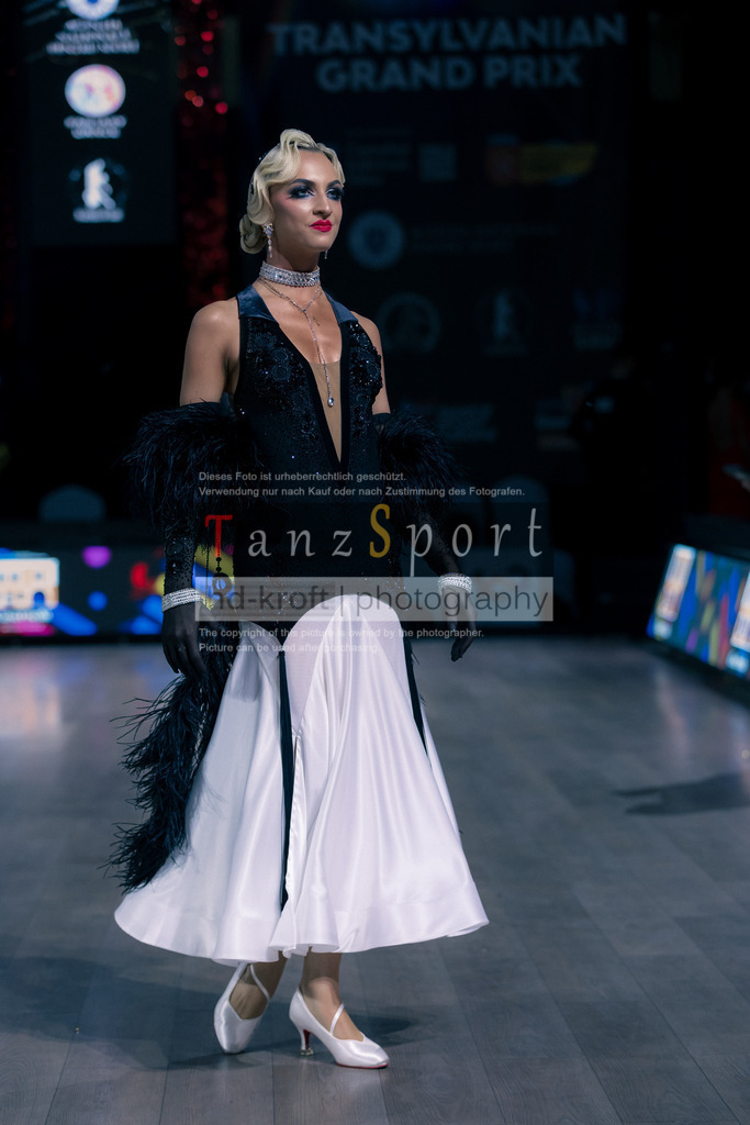 20251101_TGP_4894 | Tanzsportbilder, Standardtanz, Lateintanz, WDSF, DTV, LTVB, dancecomp, goc, hessen tanzt, blaues band der spree, walzer, tango, wiener walzer, slowfox, quickstepp, samba, rumba, cha-cha-cha, paso doble. jive, hd-kroft photography, turniertanzsport