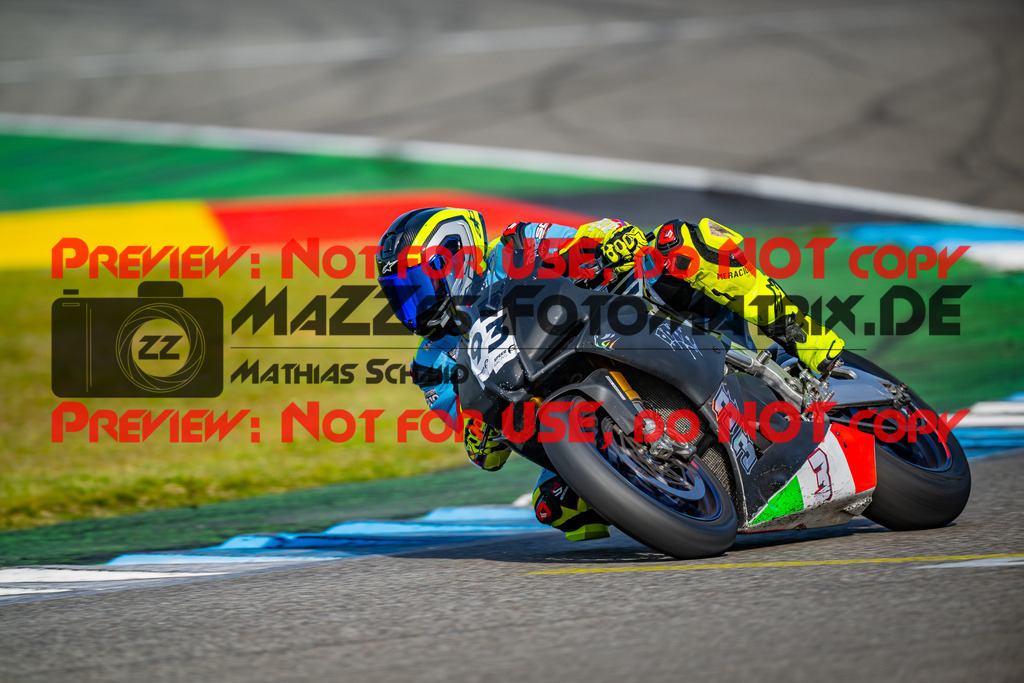 MaZZes_Fotomatrix_20260406_6007705_7232 | ROT