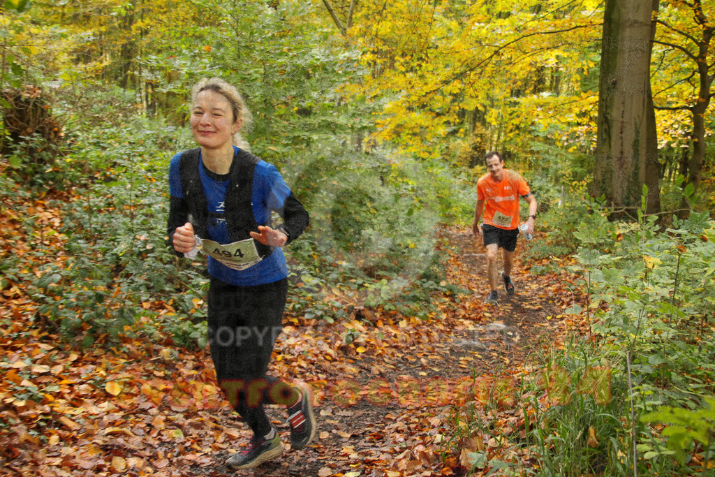 251026_1223_EV4_4951 | Sportfotografie im Rhein-Sieg Kreis, Köln, Bonn, NRW, Rheinland Pfalz, Hessen, etc. Unser Tätigkeitsfeld umfasst den Laufsport vom Volkslauf über den Marathon, Duathlon, Triathon bis zum Ultralauf wie Kölnpfad Ultra oder Schindertrail.