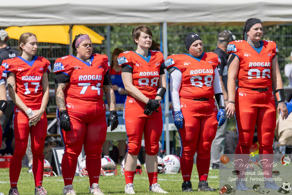 GFLW 1: German Football League Women 1: Rodgau Pioneers Ladies - Stuttgart Scorpions Sisters, 07.06.2026 | Sina Scherer (Rodgau Pioneers Ladies #17) &amp; Isabell Schober (Rodgau Pioneers Ladies #74) &amp; -Vera Mössinger (Rodgau Pioneers Ladies #88) &amp; Madeleine Wirth (Rodgau Pioneers Ladies #68) &amp; Tamara Parth (Rodgau Pioneers Ladies #96), Rodgau Pioneers Ladies - Stuttgart Scorpions Sisters, Rodgau, Maingau-Energie-Stadion "Am Weichsee", 7.6.2026 - Realisiert mit Pictrs.com
