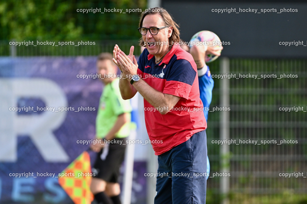SAK Klagenfurt vs. SVG Bleiburg | Headcoach SAK Richard Huber, SAK Klagenfurt vs. SVG Bleiburg, SAK Klagenfurt vs. SVG Bleiburg am 11.05.2024 in Klagenfurt (Sportpark Welzenegg), Austria, (Photo by Bernd Stefan)
