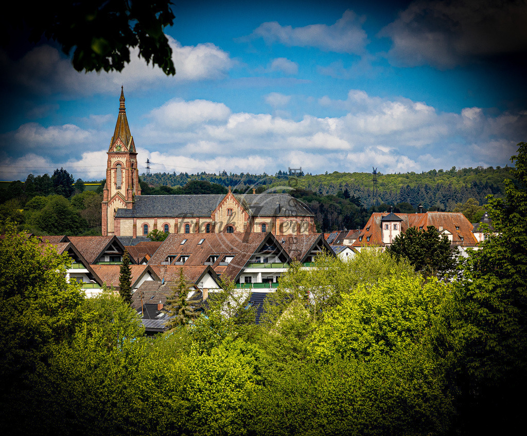Hardheim St. Alban | Hardheim, Rathaus, Schloss,Odenwald, Neckar-Odenwald-Kreis, Bauland,Naturpark Neckartal-Odenwald,Obere Burg, Walter Hohmann - Realisiert mit Pictrs.com