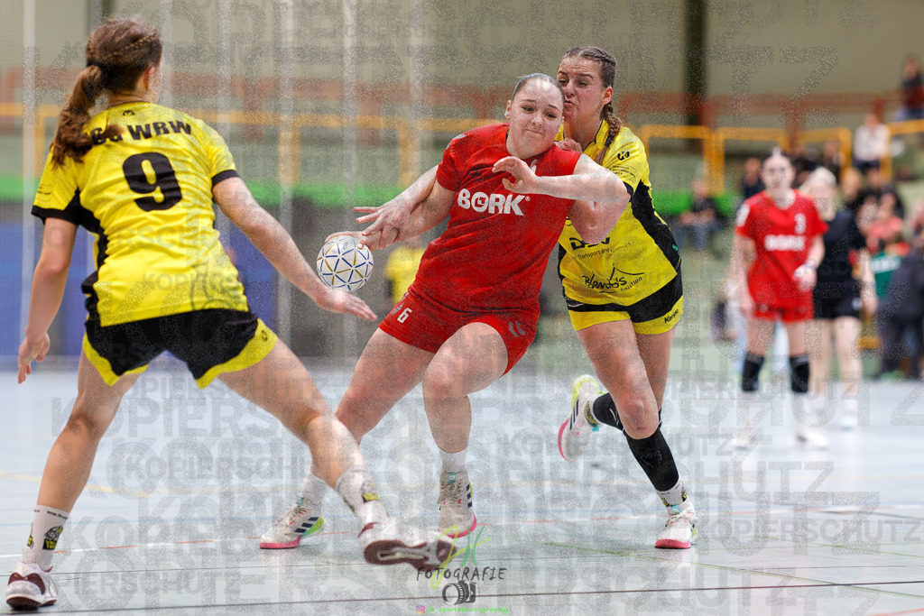 Hessenmeisterschaft wJC - Finale; HSG Kleenheim - HSG Weiterstadt/ Braunsh.Worf. | Hessenmeisterschaft wJC - Finale; HSG Kleenheim - HSG Weiterstadt/ Braunsh.Worf. am 22.03.2025 in Biedenkopf (Sporthalle Lahntalschule)Photo © 2025 - Jörg Heinrich - Realisiert mit Pictrs.com