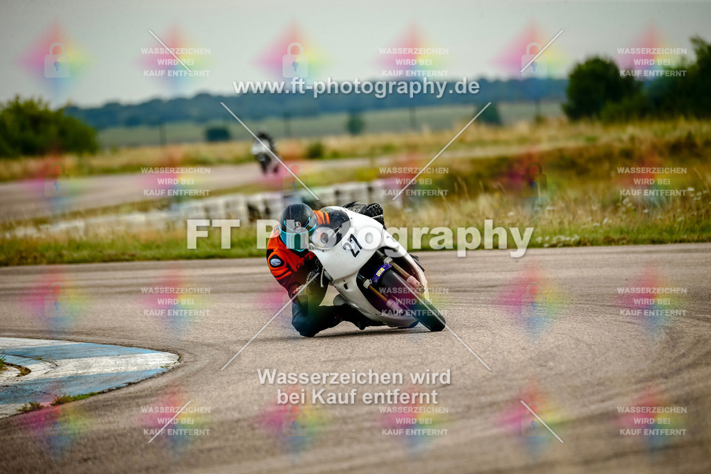 Chambley Juli-2145 | Hier findet Ihr Bilder von Touristenfahrten auf der Nürburgring Nordschleife oder von anderen Veranstaltungen die ich besucht habe. Viel Spass beim Durch Schauen 