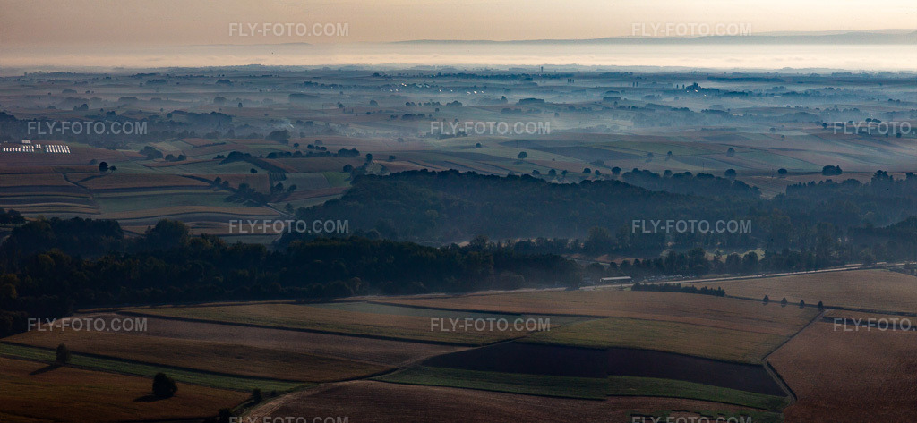 Aerial view: View of the town in Ingolsheim in the state Bas-Rhin, France.Photo: IMG_139246-Pano.jpg taken on 10/01/2023 by Werner Riehm/FLY-FOTO.comResolution of the original: 8190 x 3780 px
