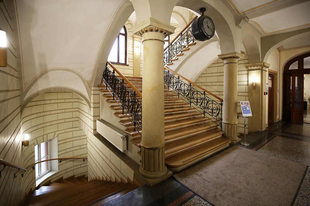 Foto: Leipzig - Volkshochschule | Das Team hinter BILDLEXIKON LEIPZIG bündelt historische wie aktuelle Informationen über die Stadt Leipzig in Text und Bild auf einer Plattform und stellt diese der interessierten Öffentlichkeit zur Verfügung.