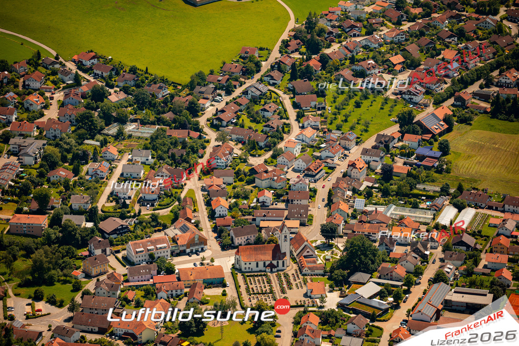 Das Luftbild zeigt :  Wildpoldsried - Die Luftaufnahme wurde 2024 vom UL-Flugzeug aus erstellt ( keine Drohne ) - Hochauflösende Luftaufnahme - Für grossformatige Ausdrucke geeignet. Die Geschenkidee !Mit Lizenz und Bildrechte bestellbar