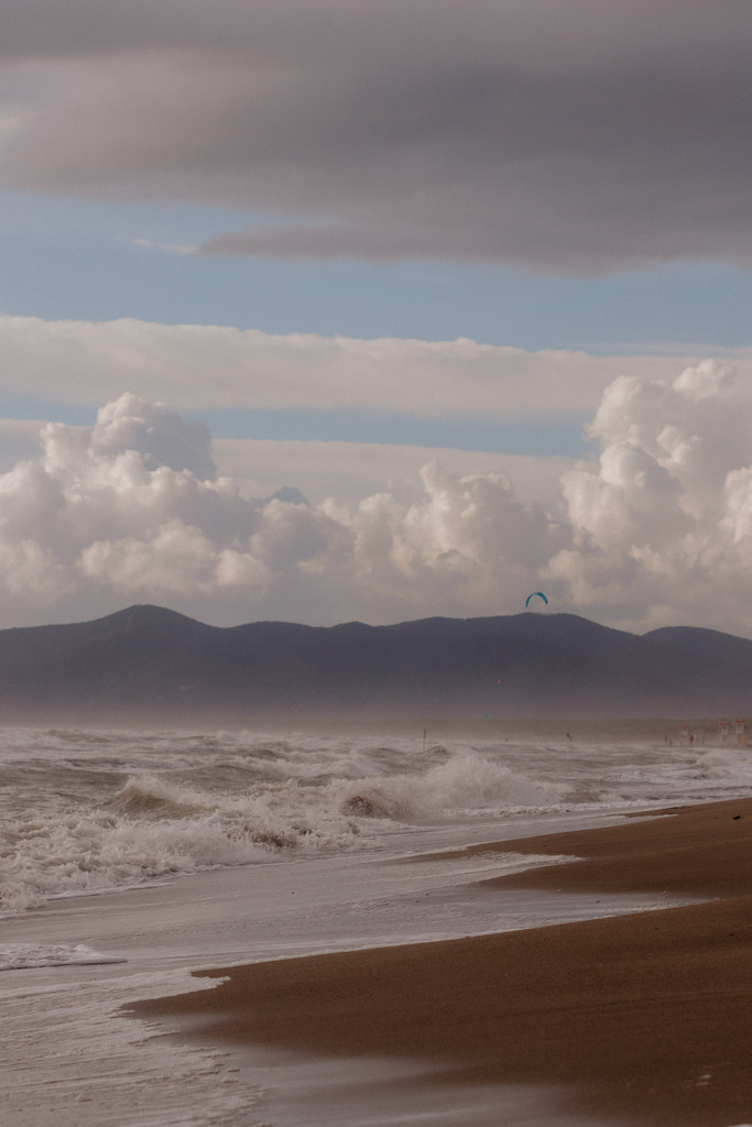 Italien, Kitesurfer | Print Shop 
Fotografie
Posterdruck
Landschaftsfotografie
Reisefotografie
Naturfotografie
Anja Brandes Poster 
Anja Brandes Photography 
Prints for Walls 
Printable 
Posterdrucke
Poster aesthetic 
Poster Wall 
Poster Prints 
Poster schwarz weiß - Realisiert mit Pictrs.com