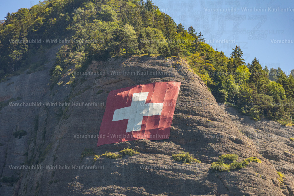 IMG_6110 | Stimmungsvolle Fotokunst aus Luzern. Erlebe den Pilatus, den See und die Stadt Luzern in exklusiven Aufnahmen in der Fotogalerie & Shop. - Realisiert mit Pictrs.com