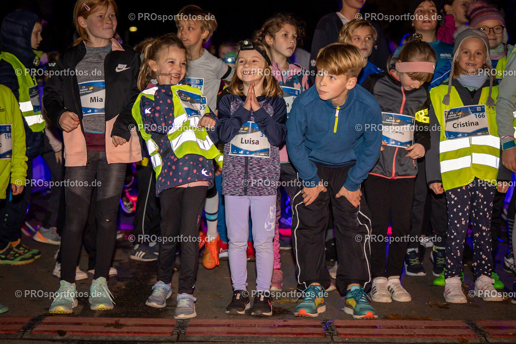 Martinslauf Sindorf 2023 in Kerpen-Sindorf, 09.11.2023 | Impressionen vom Martinslauf Sindorf 2023 am 09.11.2023 in Kerpen-Sindorf (Nordrhein-Westfalen).