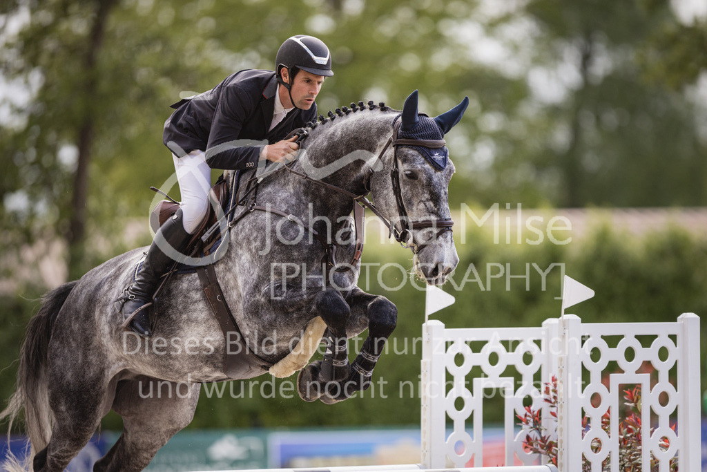 230516_Mühlen_05SprPf-L-532 | Deine schönsten Turniermomente als professionelle Fotos! Entdecke hochwertige Pferdesport-Fotografie im Online-Shop. Jetzt Fotos finden & bestellen!