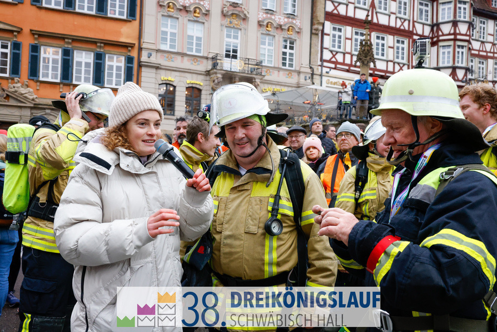 5km Roewisch Wohnbau Cup | 3 Koenigslauf 2024 5km Roewisch Wohnbau Cup - Realisiert mit Pictrs.com