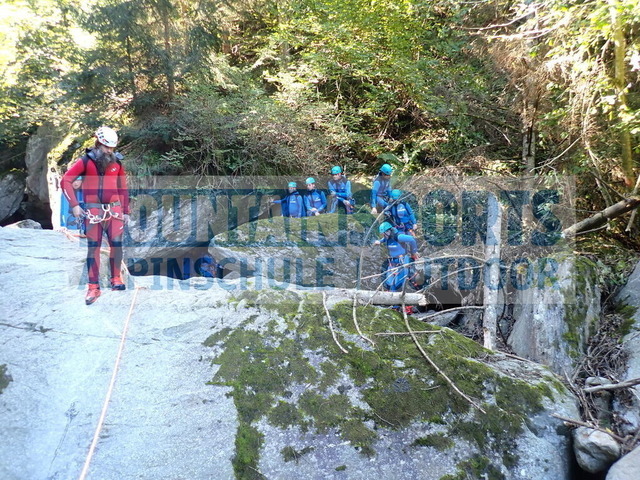 P9270063 | Bestelle die Bilder deines Berg- oder Wasser-Abenteuers mit Mountain Sports bequem von zu Hause aus direkt über unseren Online Fotoshop von pictrs.com. - Realisiert mit Pictrs.com