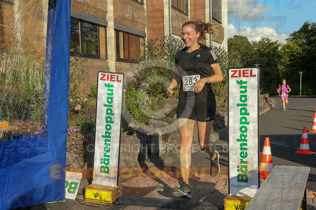 250801_1932_EX1_8141 | Sportfotografie im Rhein-Sieg Kreis, Köln, Bonn, NRW, Rheinland Pfalz, Hessen, etc. Unser Tätigkeitsfeld umfasst den Laufsport vom Volkslauf über den Marathon, Duathlon, Triathon bis zum Ultralauf wie Kölnpfad Ultra oder Schindertrail.