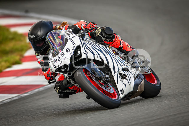 0096-240924_MO-008_96 | Deine Full-Service-Agentur für ✔️Videoproduktionen und ✔️Motorsportfotografie Jetzt Angebot anfragen!