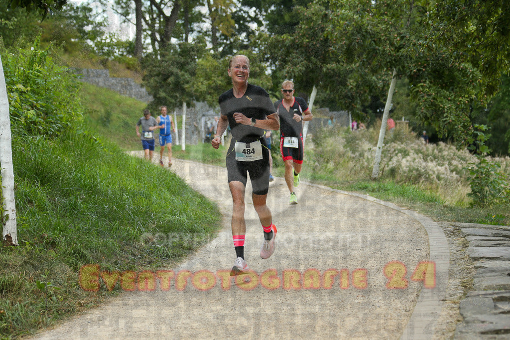 250824_1403_EX1_4823 | Sportfotografie im Rhein-Sieg Kreis, Köln, Bonn, NRW, Rheinland Pfalz, Hessen, etc. Unser Tätigkeitsfeld umfasst den Laufsport vom Volkslauf über den Marathon, Duathlon, Triathon bis zum Ultralauf wie Kölnpfad Ultra oder Schindertrail.
