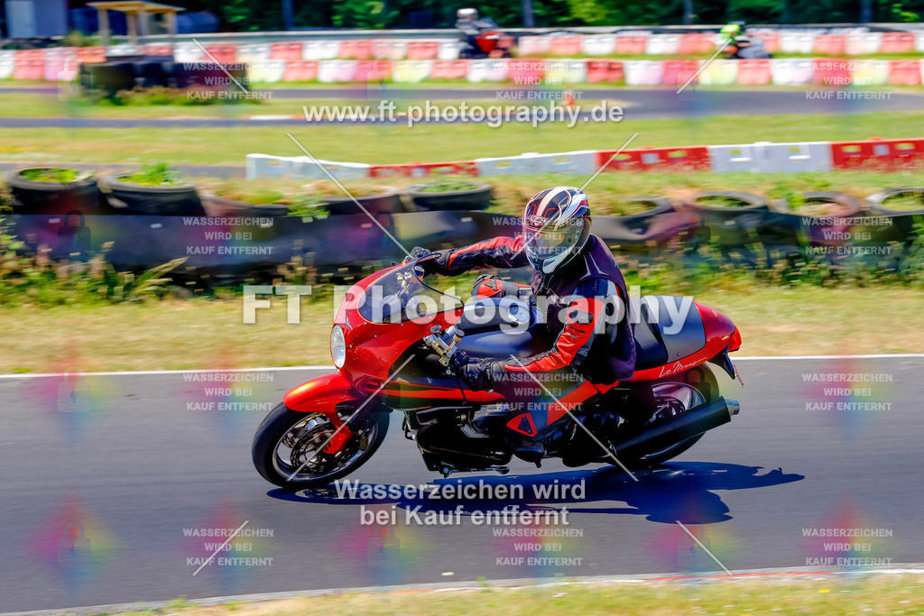 _MOT9383 | Hier findet Ihr Bilder von Touristenfahrten auf der Nürburgring Nordschleife oder von anderen Veranstaltungen die ich besucht habe. Viel Spass beim Durch Schauen 