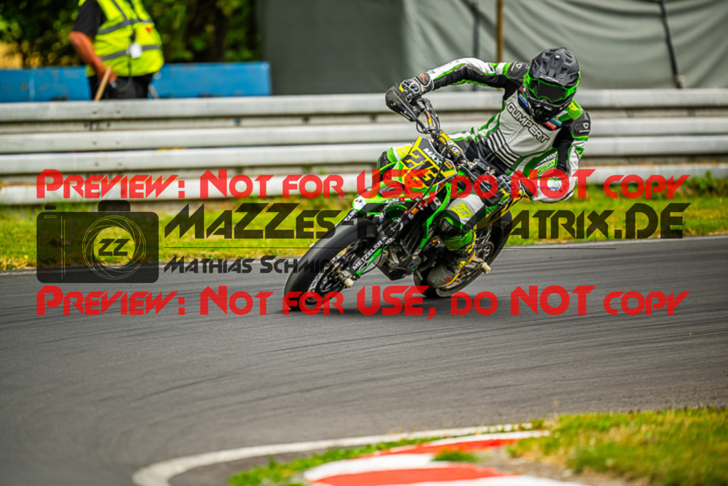 MaZZes_FotoMatrix_230701_1533 | S1