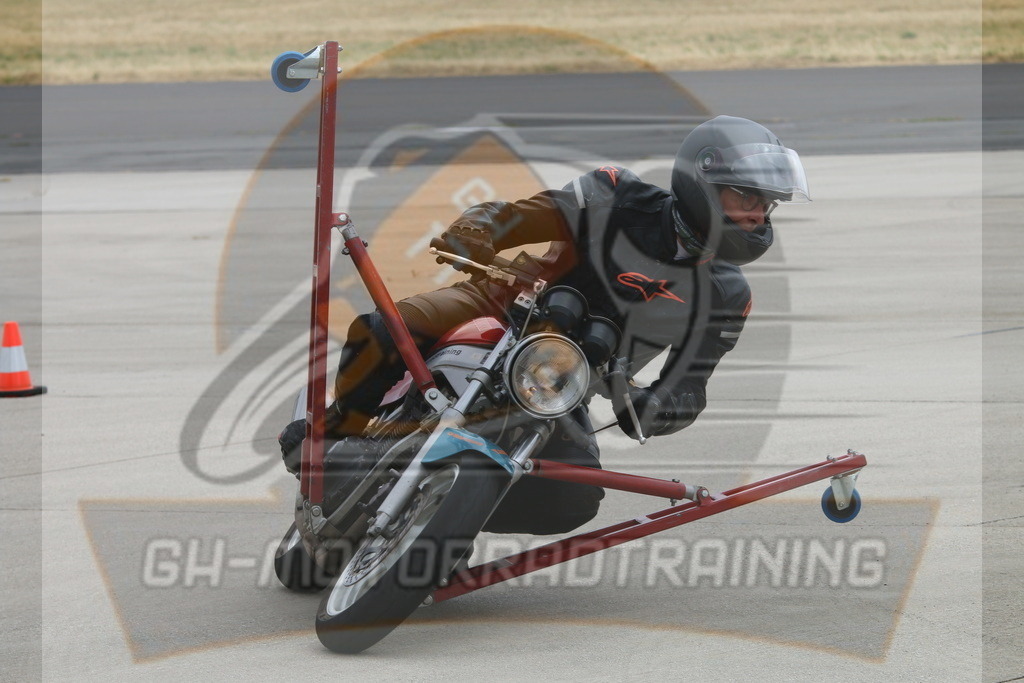 IMG_3304 | gh-motorradtraining-foto.de - Realisiert mit Pictrs.com