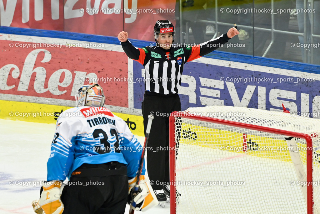 EC IDM WÄRMEPUMPEN VSV vs. Steinbach Black Wings Linz | #32 Rasmus Tirronen Black Wings Linz, OFNER CHRISTIAN Referee, EC IDM WÄRMEPUMPEN VSV vs. Steinbach Black Wings Linz, EC IDM WÄRMEPUMPEN VSV vs. Steinbach Black Wings Linz am 28.11.2025 in Villach (Stadthalle Villach), Austria, (Photo by Bernd Stefan)