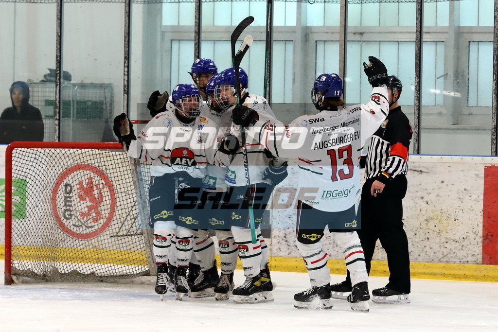 Torjubel AEV | Torjubel AEV - Realisiert mit Pictrs.com