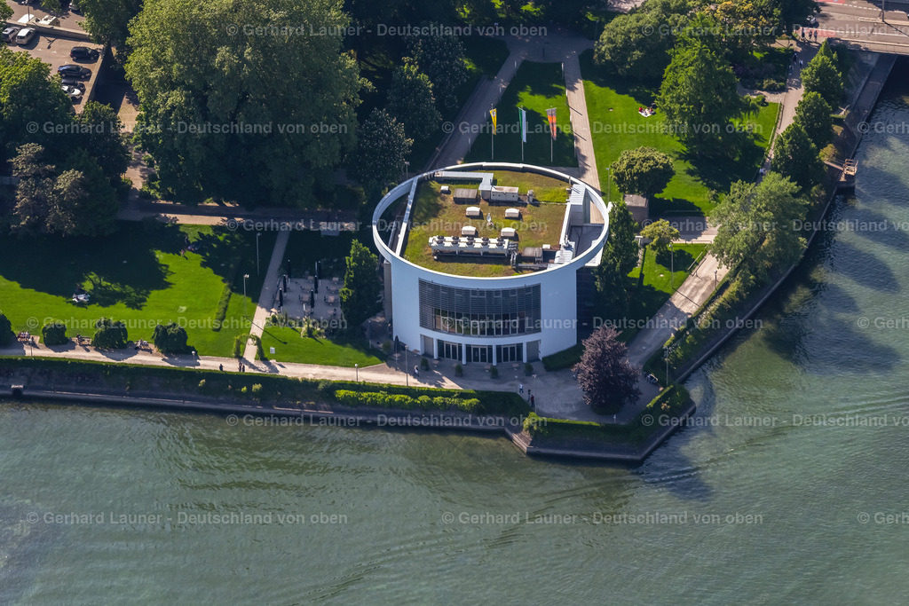 4028115 | LINDAU (BODENSEE) 17.05.2020 Gebäude des Casino an der Chelles-Allee in Lindau (Bodensee) am Bodensee im Bundesland Bayern, Deutschland. Weiterführende Informationen bei: Staatliche Lotterieverwaltung in Bayern. // Casino building on Chelles-Allee in Lindau (Bodensee) on Lake Constance in the state Bavaria, Germany. Further information at: Staatliche Lotterieverwaltung in Bayern. Foto: Gerhard Launer