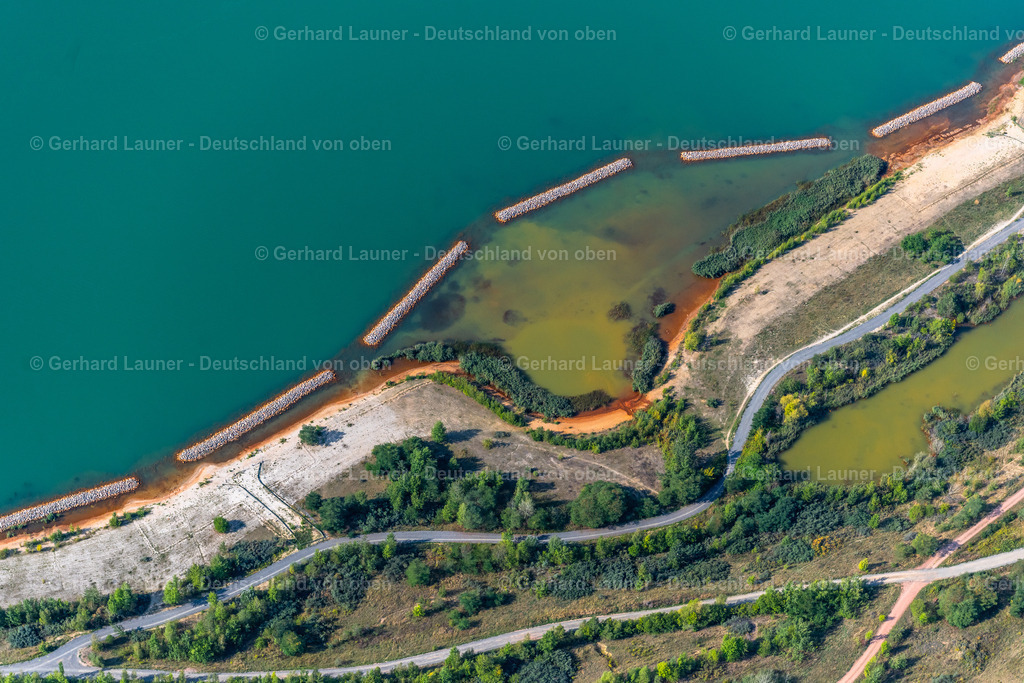 4038968 | BRAUNSBEDRA 08.09.2021 Rekultivierung der ehemaligen Tagebau - Fläche an den Uferbereichen des Sees " Geiseltalsee " in Braunsbedra im Bundesland Sachsen-Anhalt, Deutschland. // Open pit re cultivation on the shores of the lake " Geiseltalsee " in Braunsbedra in the state Saxony-Anhalt, Germany. Foto: Gerhard Launer