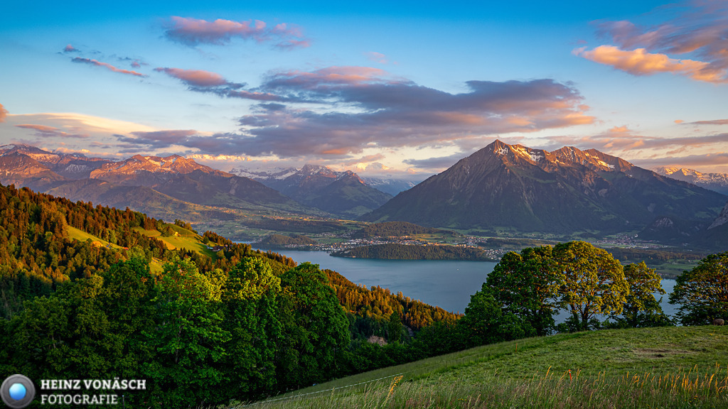 Landschaften_0015 | Alle Bilder von Heinz Vonäsch Fotografie können alle zu günstigen Preisen gekauft werden! Download der Bilder, Ausdrucke, Postkarten, Tassen T-Shirts, Kalender, Alu- Dibond usw. - Realisiert mit Pictrs.com