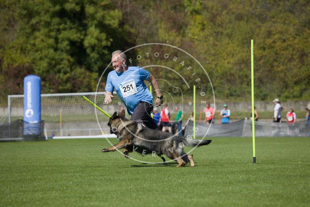 0L8A6316 | Hundefotografie, Tierfotograf, Pfotenfotografie, Fotoshooting Hund, Hunde Portrait, Hundesport, Hundeportraits, Heideshooting, Hunde, Sportfotograf, Hundefotograf, Turnierhundsport, THS,  - Realisiert mit Pictrs.com
